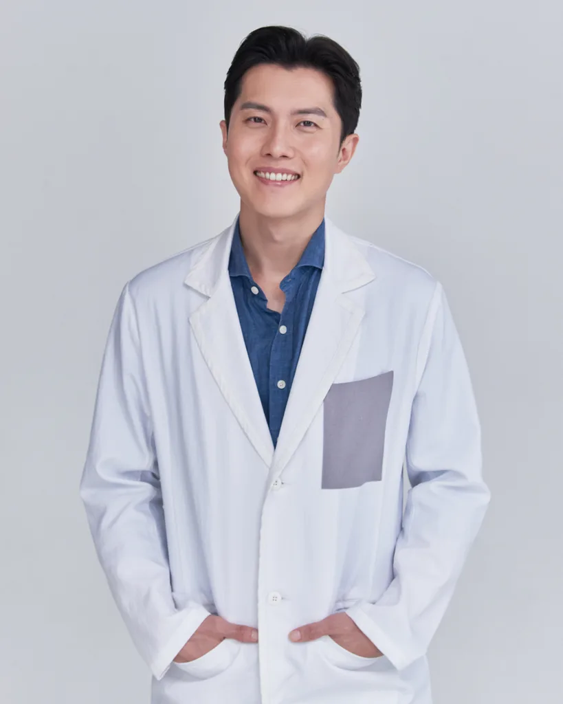 우창윤